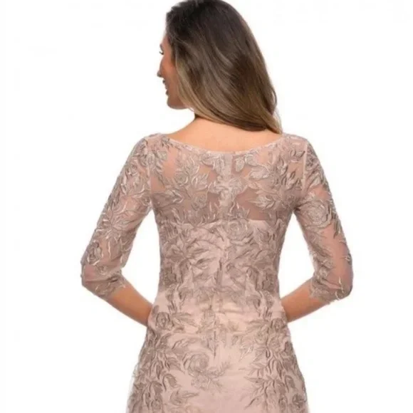 La Femme Lace V Neck A-Line Dress - Picture 2 of 8